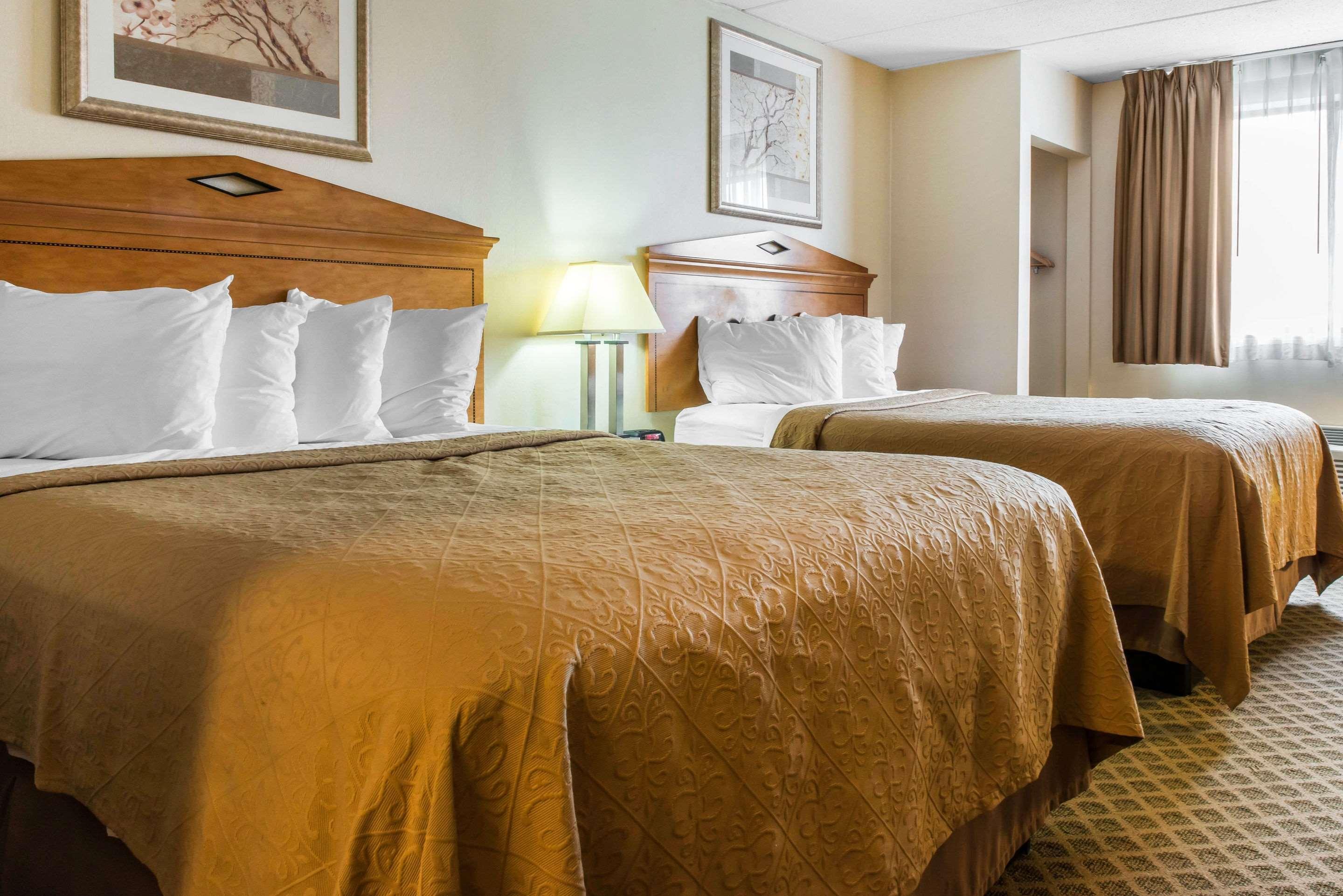 Fairview  Quality Inn & Suites מראה חיצוני תמונה