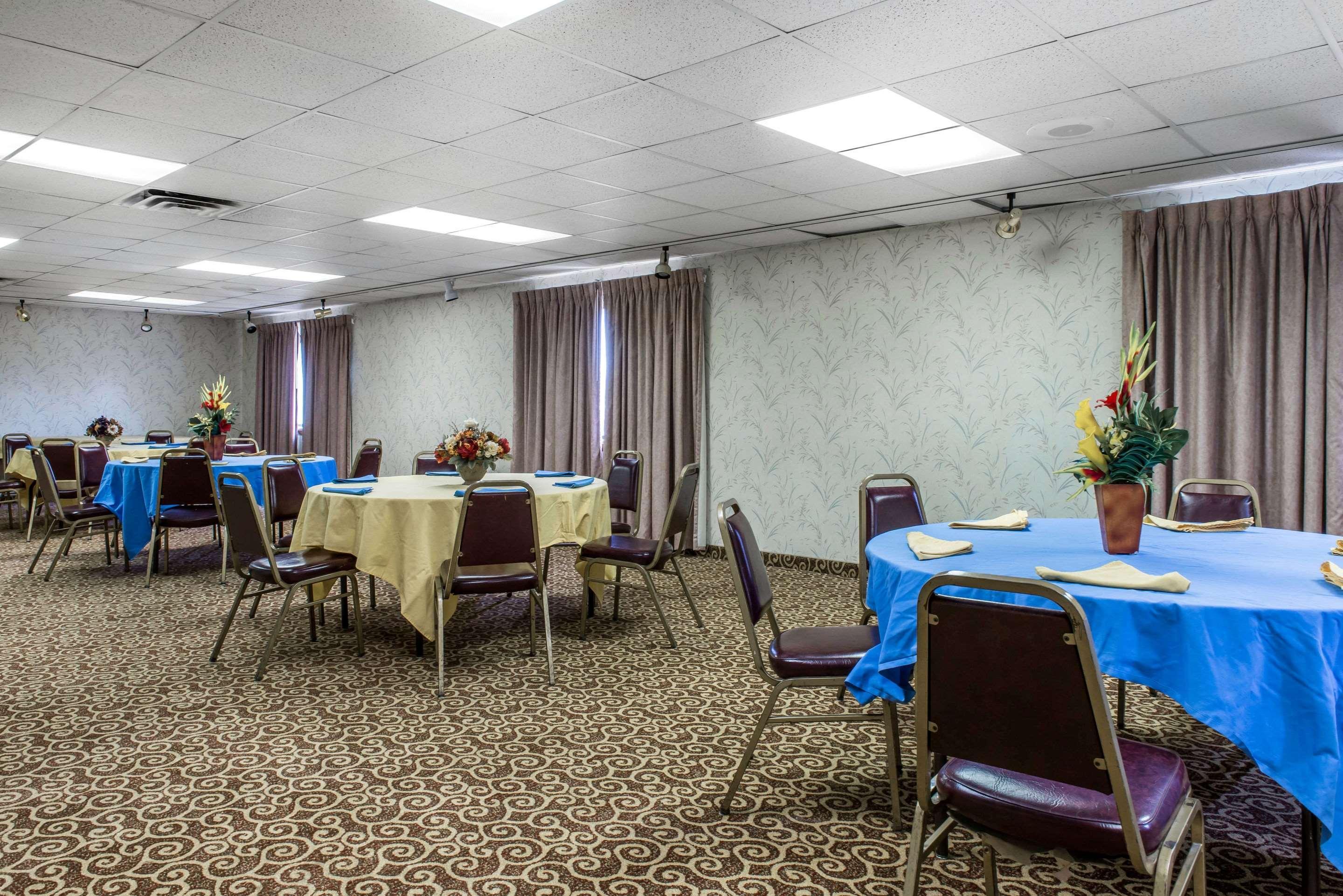 Fairview  Quality Inn & Suites מראה חיצוני תמונה
