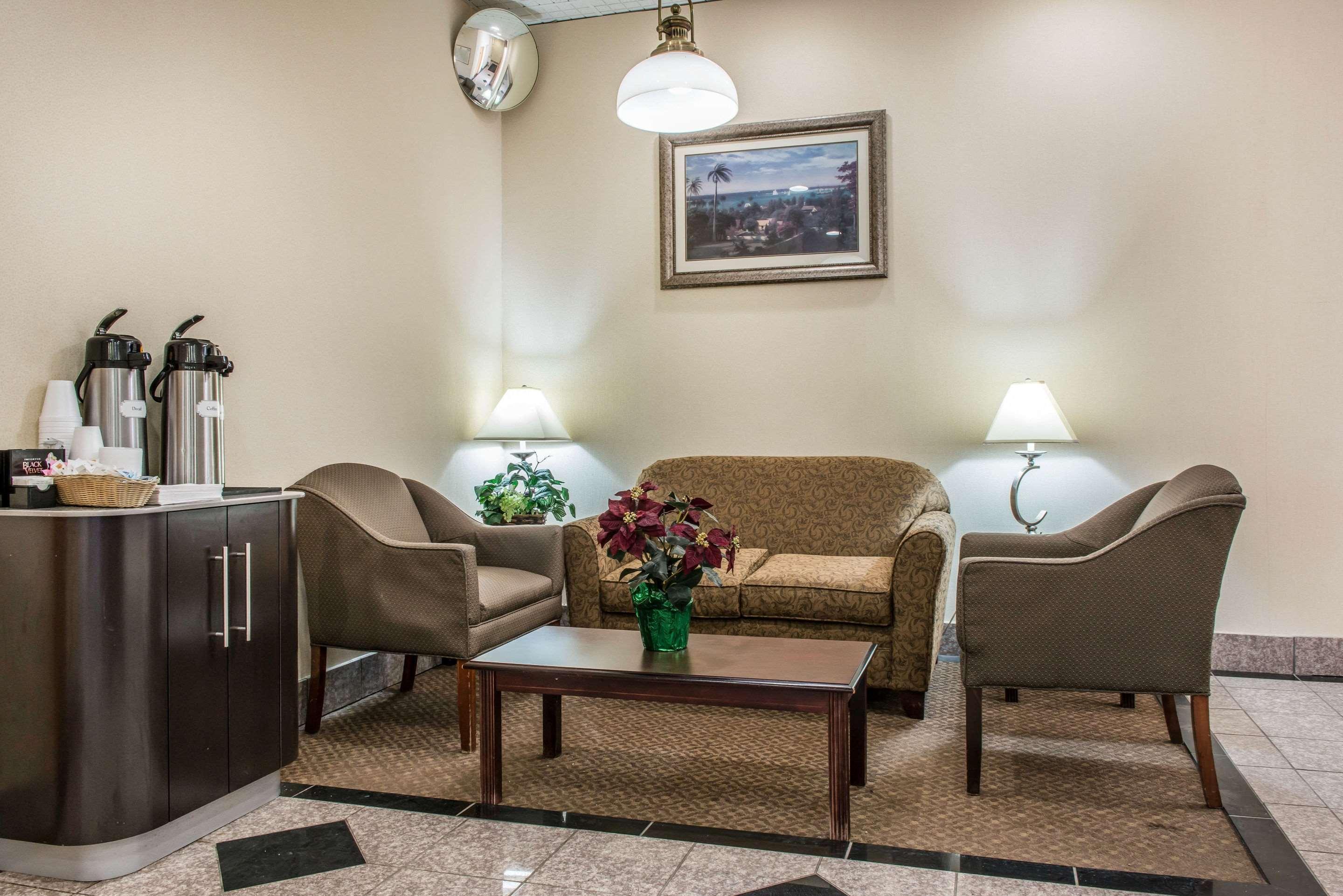 Fairview  Quality Inn & Suites מראה חיצוני תמונה