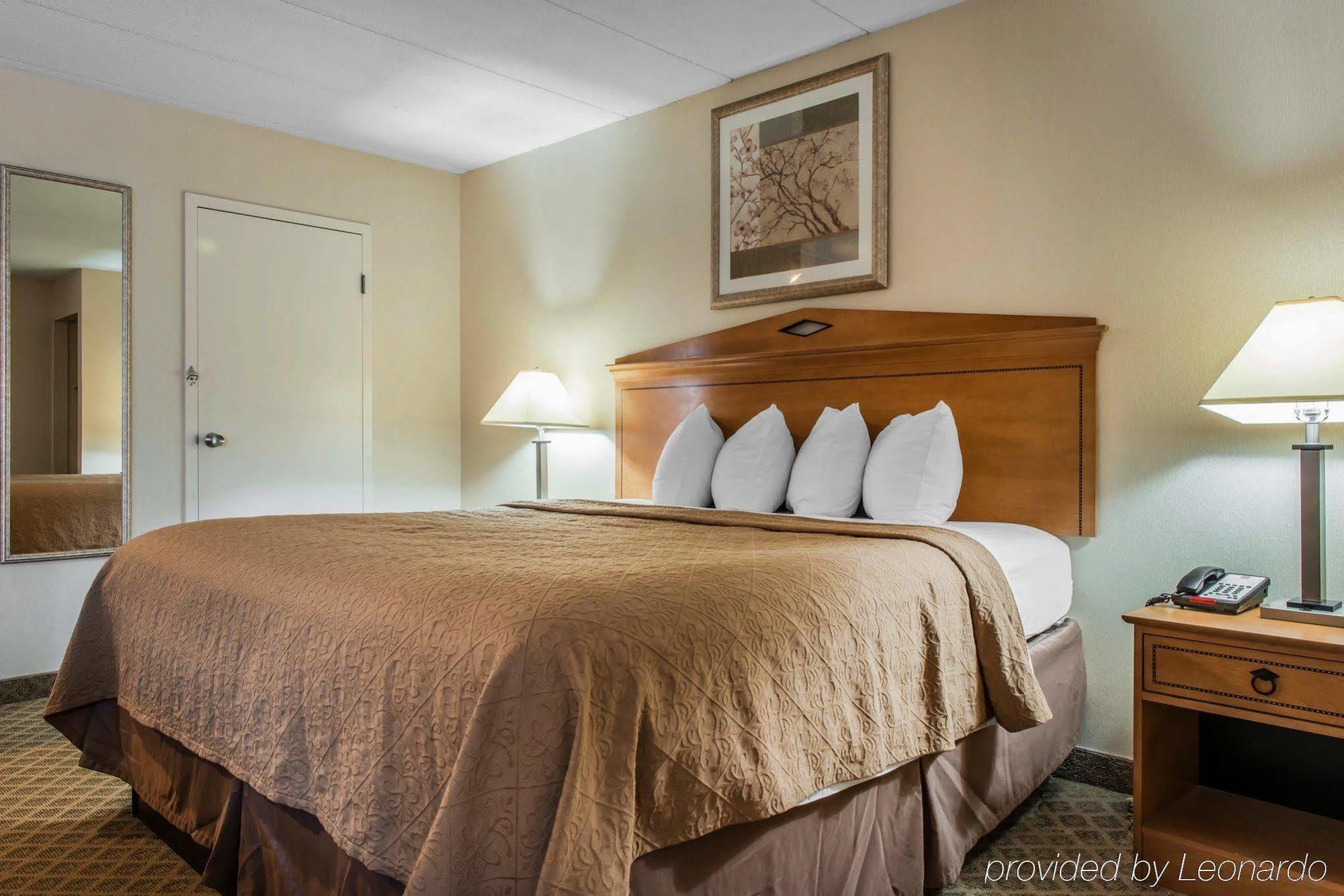 Fairview  Quality Inn & Suites מראה חיצוני תמונה